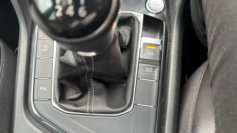 Volkswagen Tiguan 2.0 TDi 150 R-Line 5dr Diesel Estate